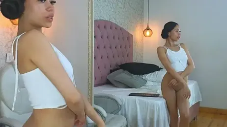 viiolet_whitee webcam stripchat model stream image