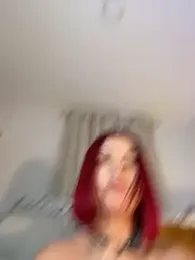 zafiro_mo0n webcam stripchat model stream image