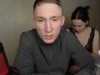 enegry_couple777 webcam model stream image