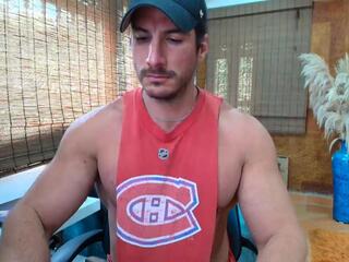 Icarus Secret webcam model stream image