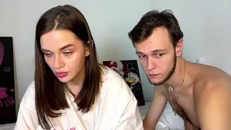 Petal_Couple webcam model stream image