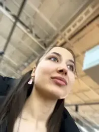 ICrazyOneIRL webcam model stream image