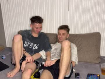 sky_hunter webcam model stream image