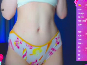emelycrystal webcam model stream image