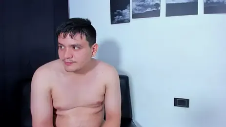 Match_Hot webcam model stream image