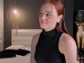 corinnerusso webcam model stream image