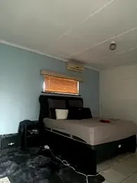 Candy_Love_18 webcam model stream image