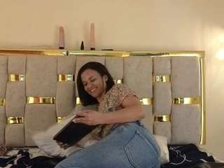 shantall05 webcam model stream image