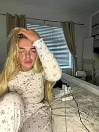 Irish_BarbieMilfx webcam model stream image