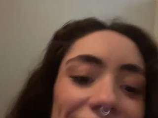 almendra-doll webcam model stream image