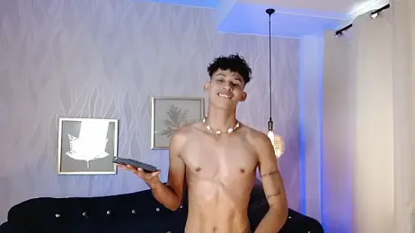 KamiSuarez webcam model stream image