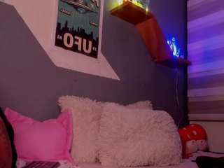 sherylee webcam model stream image