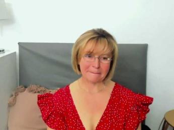 MarieneMature webcam bongacams model stream image