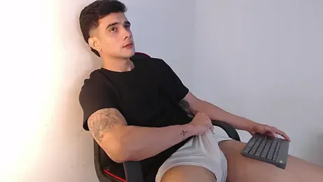 adam_levis17 webcam stripchat model stream image