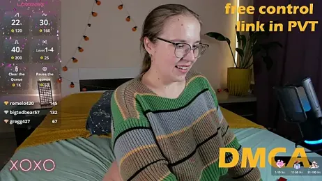 Your_Penny_ webcam model stream image