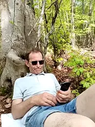 Yggdrasill__ webcam model stream image