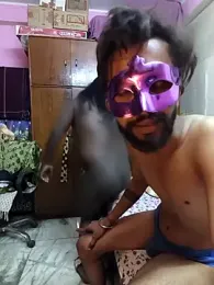 DeLhiBoy_143 webcam stripchat model stream image