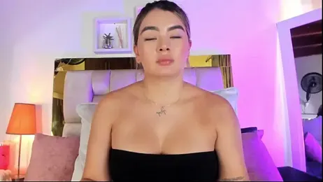 emmy_r webcam model stream image