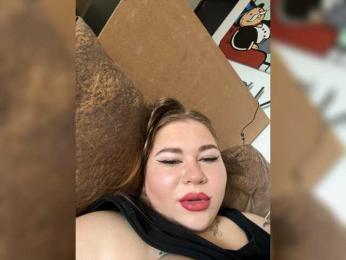 yuilu webcam bongacams model stream image