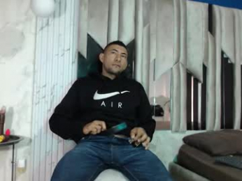 morganandmegan webcam model stream image