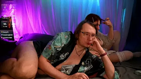 Claudia_and_elon_ webcam model stream image