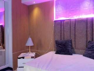 ashleyy-collinss webcam model stream image