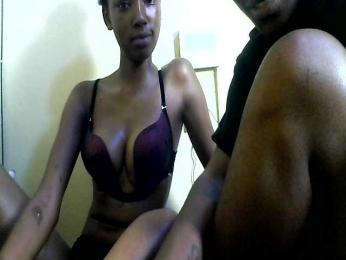 Blueflames webcam model stream image