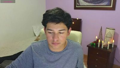 Bottomtwink33 webcam model stream image