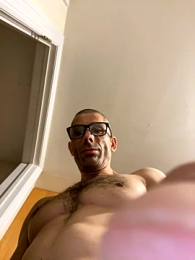 boysix@xh webcam model stream image