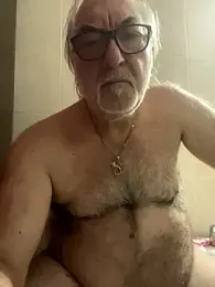 EroticVenetian webcam model stream image