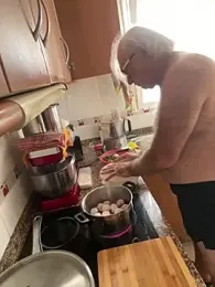 EroticVenetian webcam model stream image