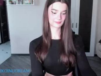 kisapisa434 webcam chaturbate model stream image