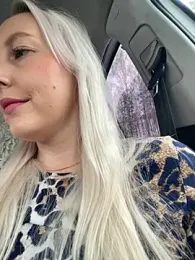 MerlinDave webcam model stream image