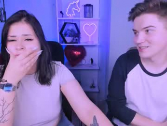 ash_raven_ webcam model stream image