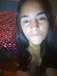 parejachild webcam stripchat model stream image