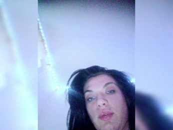 Laylay13 webcam model stream image