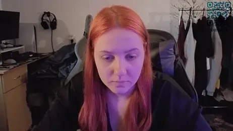 Holy_Kveta webcam model stream image