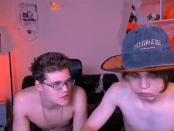 lucas_long_ webcam model stream image