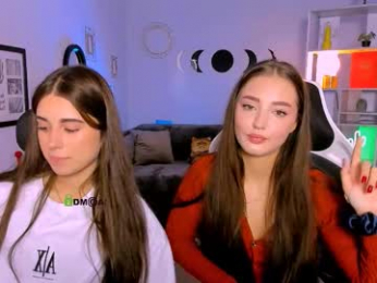 miki_nikki webcam model stream image