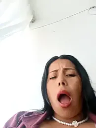 _andrea30 webcam model stream image