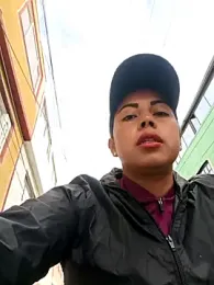 _andrea30 webcam model stream image