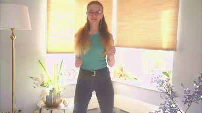 AuraRazavi webcam model stream image