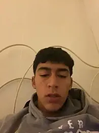 BadboyXXXMZ webcam model stream image