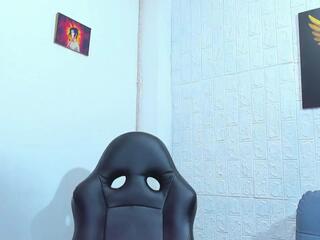 Aaron Velour webcam model stream image