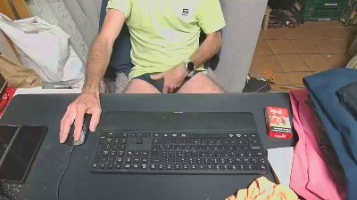 hucho40 webcam model stream image