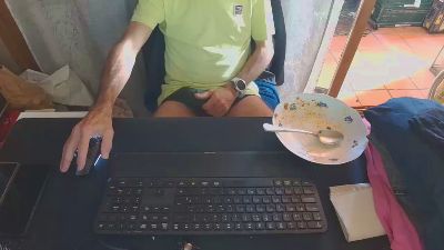 hucho40 webcam model stream image