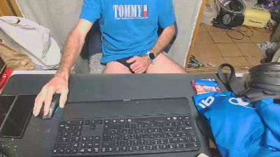 hucho40 webcam model stream image