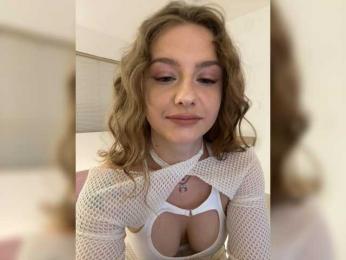 Annyyy webcam model stream image