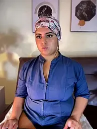 RileyFlame webcam model stream image