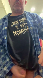 Oscar7523 webcam model stream image